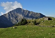 19 Baita di Monte Campo (1878 m)